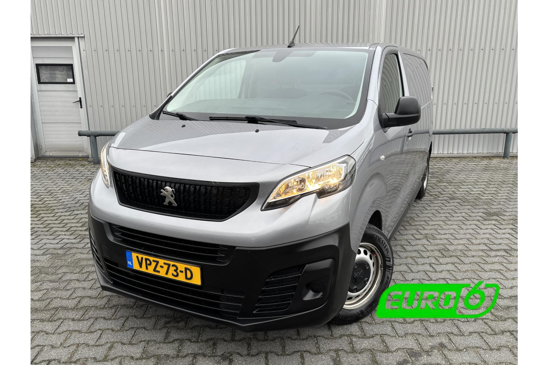Peugeot Expert 2.0 BlueHDI 145*CARPLAY*DAB*A/C*CRUISE*NAVI*CAMERA